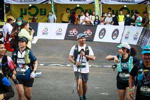 BIB: 
                            <button type="button" onclick="openModal(19504248)" class="btn btn-primary btn-sm float-right btn-popup" data-toggle="modal" data-target=".modal-high-quality">
                        <i class="fas fa-shopping-cart"></i> Add to Cart
                    </button>
                                            <button type="button" onclick="isThisMe(19504248, true)" class="btn btn-success btn-sm float-right btn-popup btn-isme hidden" data-toggle="tooltip" data-placement="bottom" title="นี่คือรูปของคุณใช่ไหม คลิกที่นี่เพื่อเอาเข้าอัลบั้ม">
                        <i class="fas fa-plus"></i> Add to album
                    </button>
                    <button type="button" onclick="isThisMe(19504248, false)" class="btn btn-warning btn-sm float-right btn-popup btn-isnotme hidden">
                        <i class="fas fa-ban"></i> Remove from album
                    </button>